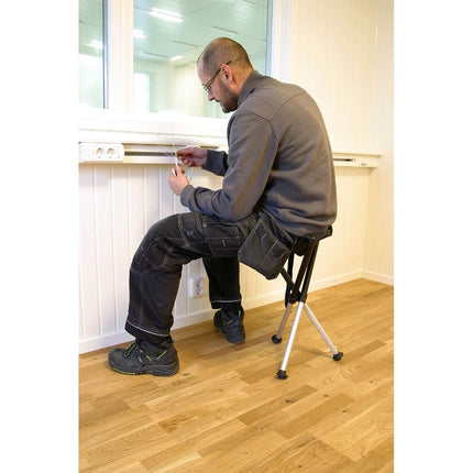 Walkstool - Comfort Model - Black and Silver - 3 Legged Folding Stool in Aluminium - Height 45 cm - Foldable Stool - Maximum Load 200 kg - Made in Sweden