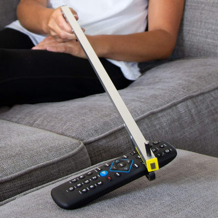 HealthSmart Reacher Grabber Tool for Elderly, 32 Inches, Non Folding, Magnetic Claw (Pack of 25)