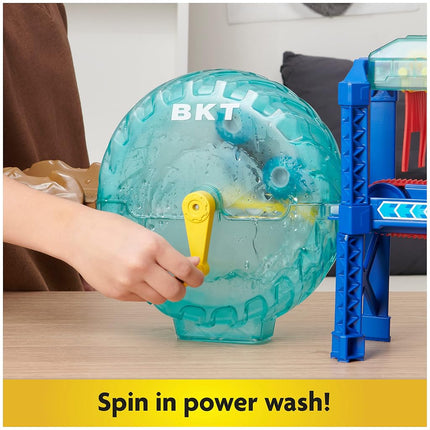 Monster Jam, Megalodon Monster Wash, Includes Color-Changing Truck, Interactive Water Play Kids Toys for Aged 3 and Up