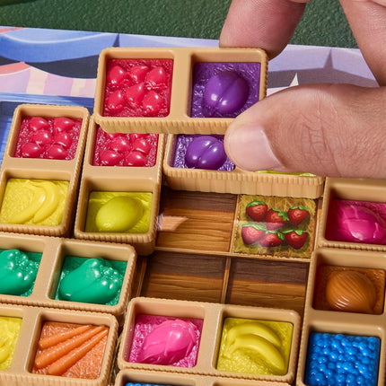Market Fresh Board Game – Fun Strategy Tile Placement Game for Children, Teens and Adults – Ages 8+ – 1-4 Players – 45 Mins. – Family Games - English Version