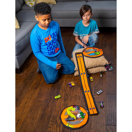 Hot Wheels PETERKIN Wheelie ZipBin Playmat and Storage | Storage for 100 cars and race track playmat! | Toy Cars & Motors | Ages 3+