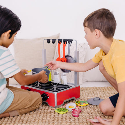 Melissa & Doug 19-Piece Deluxe Wooden Cooktop Set (E-Commerce Packaging)