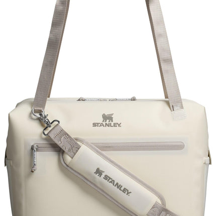 STANLEY All Day Julienne Max Soft Cooler Bag and L