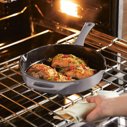 Poêle à frire/casserole en fonte Rachael Ray Nitro avec poignée d'appoint et becs verseurs, 25 cm, Gris
