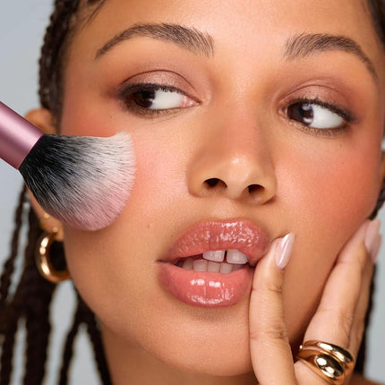 Real Techniques Precision Blush Brush, Fluffy Powder Blush Makeup Brush for Buildable Cheek Color, Pressed & Loose Blush, Synthetic Bristles, Vegan & Cruelty-Free