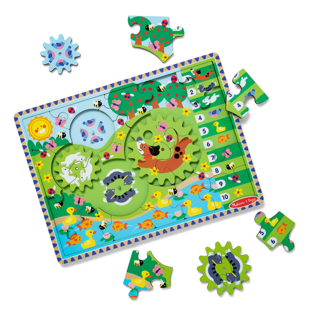 Melissa & Doug Wooden Animal Chase Jigsaw Spinning