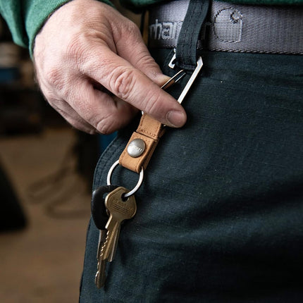 Carhartt Unisex Adult Key Keeper, Key Ring Holder with Self-Locking Metal Gate Clip, Nylon Duck (Gravel), One Size