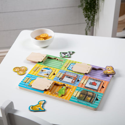 Melissa & Doug Magnetic Hide & Seek Board (Developmental Activity Toy, 9 Pieces)