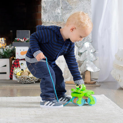 Melissa & Doug First Play Frolicking Frog juguete de arrastre de madera - Juguete de arrastre de pato para el desarrollo para niños pequeños de 1 año en adelante