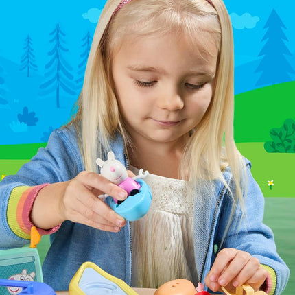 Peppa Pig Peppa's Travels: Outdoor Adventure Playset