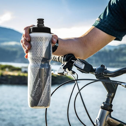 Bouteille d'eau isotherme réfléchissante Schwinn avec support pour vélo, 769 ml, sans BPA, buse à double étape, facile à presser, support facilement montable sur vélo, visibilité nocturne, combo porte-bouteille d'eau pour vélo