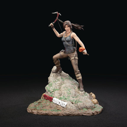 Tomb Raider - Lara Croft (Survivor Era) PVC Statue