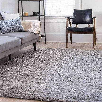 Alfombra de área Unique Loom Solo Solid Shag Collection - Alfombra moderna de felpa exuberante y suave (2.74 x 3.66 m rectangular, gris nube)