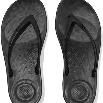 FitFlop Women's iQushion Ergonomic Flip Flops - Lightweight & Comfortable with Natural Arch Support - All Black - 6.5 UK