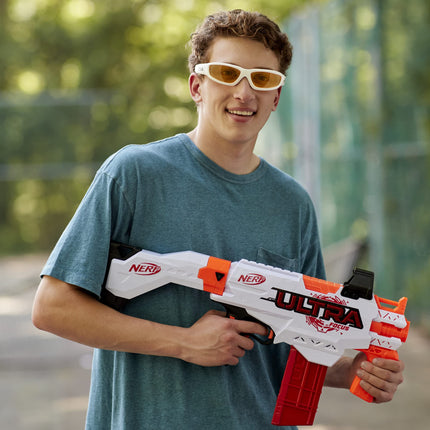 Nerf Ultra Focus Motorized Blaster, 10 AccuStrike Ultra Darts, Clip, Stock, Compatible Only with Nerf Ultra Darts Amazon Exclusive
