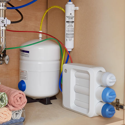 GE Reverse Osmosis Under Sink Remineralization & Replacement Filter | Fits GE GXRV40TBN, GXRQ18NBN, GNRQ18NBN Filtration Systems