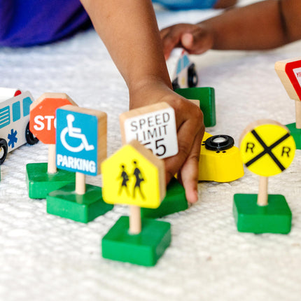 Melissa & Doug 3177 599038323477 Vehículos de madera y tráfico 6 coches y 9 señales, multicolor, 1 unidad