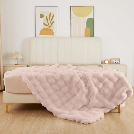 ORINOVA Pink Fluffy Blanket for Couch Living Room Faux Fur 50x60 Fuzzy Throw Blanket for Bed Soft Furry Bed Comforter Cozy Home Decor Gifts 860 GSM