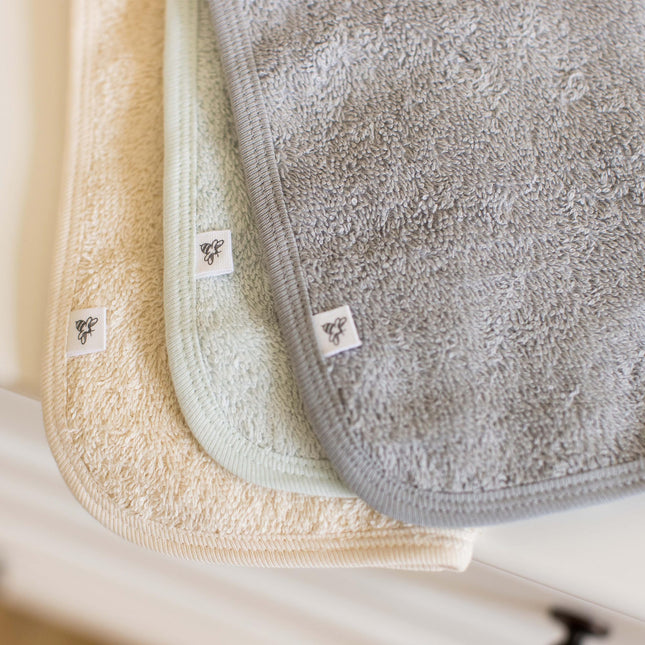 Burt's Bees Baby 3 Pack Infant Washcloths, 100% Organic Cotton, Soft & Super Absorbent, Woven Terry Cloth