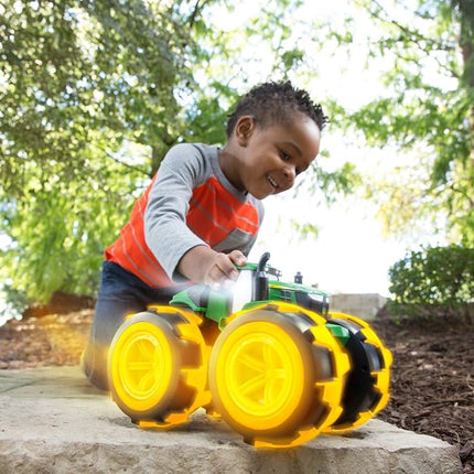 Tomy John Deere Monster Treads Lightning Wheels 4WD Tractor with Lights and Sounds