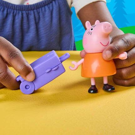 Peppa Pig Peppa's Travels: Big Family Adventure Figure and Accessories Set, Includes Baby Evie, Preschool Toys for Girls and Boys 3+