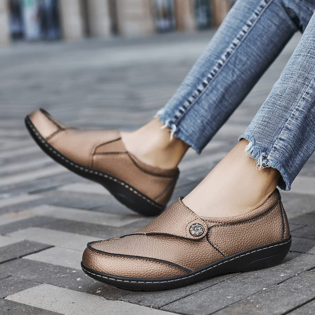Geoeleph Women's Gold Loafers Casual Slip-Ons Comfort Walking Flats Leather Driving Moccasins 6.5 M US