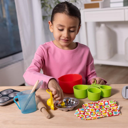 Melissa & Doug Let's Play House Baking Play Set (Pretend Play Kitchen Accessories, 20 Pieces)