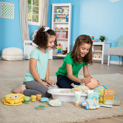 Melissa & Doug Mine to Love - Juego de lujo para el cuidado del bebé, 48 piezas, muñeca y accesorios (Embalaje sin frustraciones)
