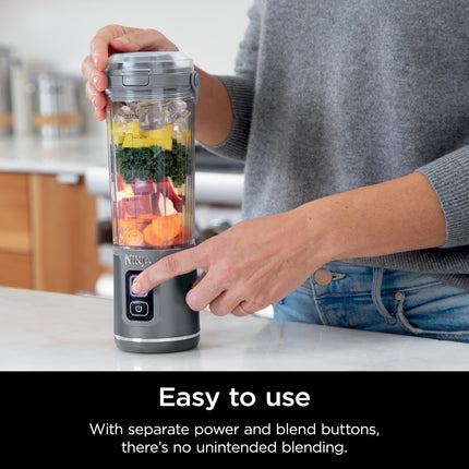 Batidora Portátil Ninja Blast y Accesorios, Inalámbrica, Vaso de 530 ml, Batidora Personal para Batidos y Smoothies, Tapa Antiderrames y Boquilla para Beber, Cable USB-C, Piezas Aptas para Lavavajillas, Sin BPA, Gris, CL155AGY