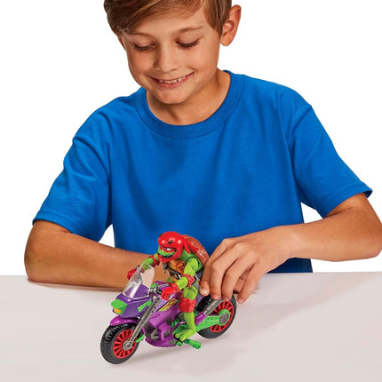 Teenage Mutant Ninja Turtles: Purple Dragon Cycle with Exclusive Raphael Figure. Ideal present for TMNT fans everywhere.
