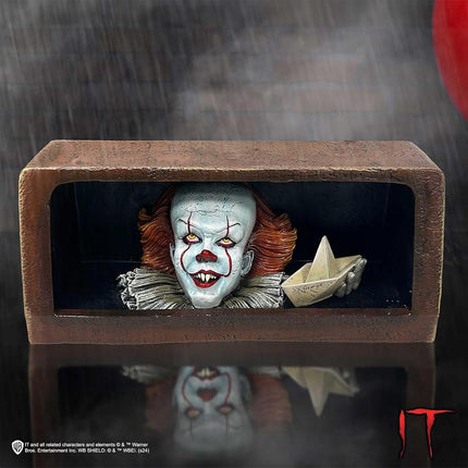 Nemesis Now IT Pennywise Drain Light Up Figurine 20cm, Movie Room Decor