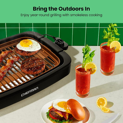 Parrilla eléctrica de interior sin humo Chefman con superficie antiadherente y perilla de temperatura ajustable de tibio a sellado para asado personalizado, bandeja de agua extraíble apta para lavavajillas, negra, 150 pulgadas cuadradas