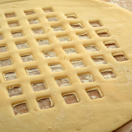 Norpro 3258 Lattice Pie Top Cutter, 10-Inch, White
