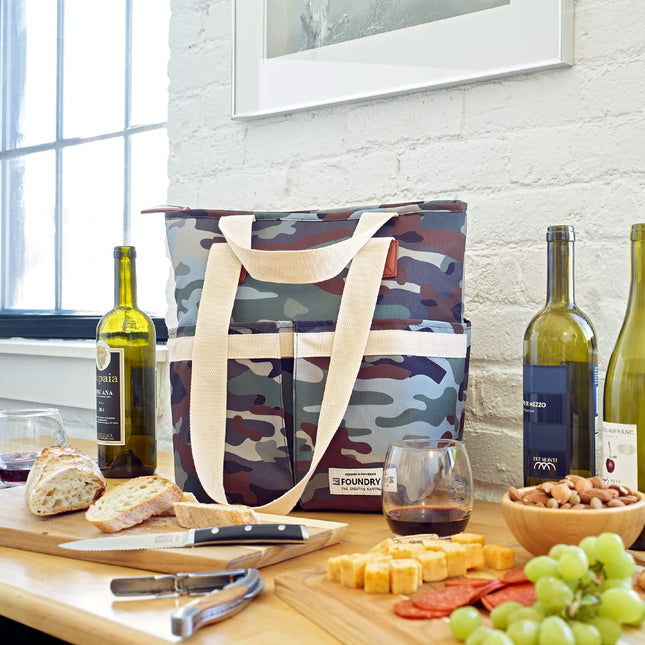 Fit & Fresh Foundry Wine Carrier Bag & Soft Cooler Bag Insulated Leak Proof, 6 Bottle Wine Bag with Removable Divider for Beach, Picnics, and Travel