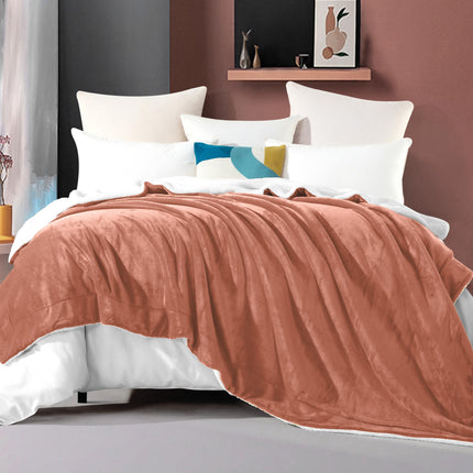 Elegant Comfort Ultra Soft Reversible Flannel Sherpa Blanket - Cozy Silky Fleece Throw for Couch, Bed - Plush Fuzzy Warm Winter Blanket for Gift, Twin XL, Coral