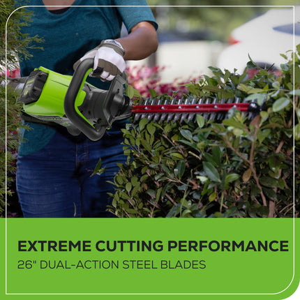 Cortasetos sin escobillas Greenworks 80V 26", batería de 2.0Ah y cargador de 2A