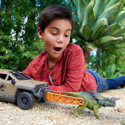 Mattel Jurassic World Truck & Einiosaurus Dinosaur Action Figure Toy with Flip Roll Feature, Mission Mayhem Destruction Vehicle, HRX52