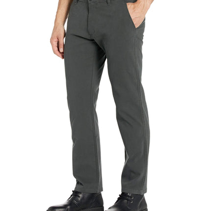 Dockers Pantalones casuales de ajuste recto Ultimate Chino con Smart 360 Flex para hombre (tallas estándar y grandes), modelo Steelhead-Tapered, 48W x 30L