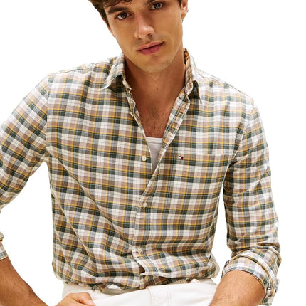 Tommy Hilfiger Long Sleeve Oxford Shirt, Regular Fit, Men's Shirts, Button Down Shirts, Also Available in Big and Tall, Coastal Taupe/Plaid, XX-Large