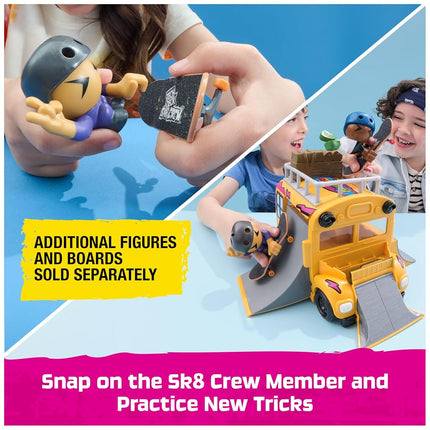 Tech Deck Sk8 Crew 2-in-1 Transforming Ultra Sk8 Bus & Storage with Fingerboard & Figure, Collectible Mini Skateboards, Kids’ Toys for Ages 5 and up