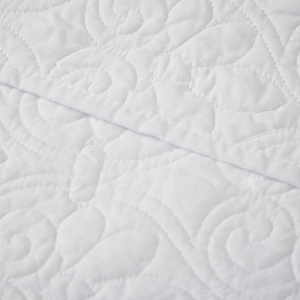 Madison Park Madison Park Luxe Quilted Throw Blanket - Damask Stitching Design, Cotton Filled Spread, Ultra Soft, Cozy Bedding for Living Room Couch, Sofa, Bed, 60x70", Piping Borders White