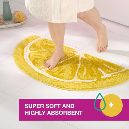 TOWN & COUNTRY PLAY Tapete de baño con forma de medio círculo de limón Citrus Slice, tapete de suelo absorbente con mechones, parte trasera antideslizante, lavable a máquina, amarillo, 34.7"x18.1"
