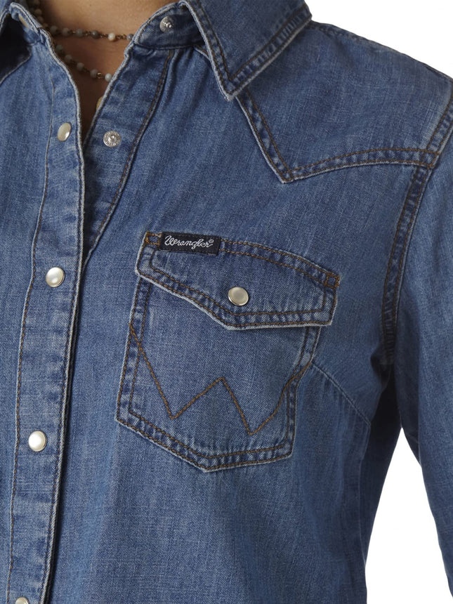 Chemise à pression en jean rétro à manches longues Wrangler pour femme, denim moyen, 3XL