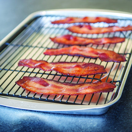 Plaque de cuisson pour bacon Nordic Ware 45027AMZ, 43 x 30 cm, acier inoxydable