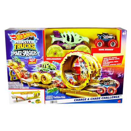 Hot Wheels Monster Trucks Charge & Chase Challenge & 2 Trucks