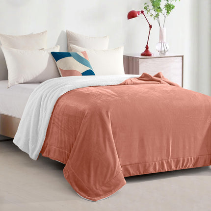 Elegant Comfort Ultra Soft Reversible Flannel Sherpa Blanket - Cozy Silky Fleece Throw for Couch, Bed - Plush Fuzzy Warm Winter Blanket for Gift, Twin XL, Coral