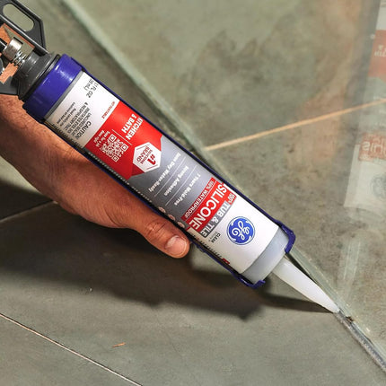 GE Silicone I Tub & Tile Silicone Caulk, 10.1 Oz. Tube, Clear, GE612