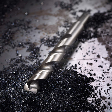 BOSCH CO2135B Broca de cobalto M42 de 1 pieza de 1/8 pulg. x 2-3/4 pulg. con vástago de tres lados planos para aplicaciones de taladrado en acero inoxidable, hierro fundido, titanio, metal de calibre ligero y aluminio