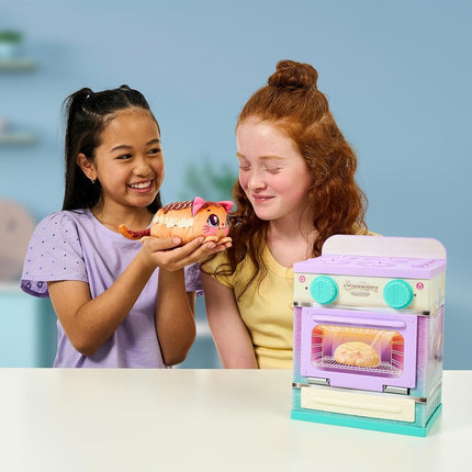 COOKEEZ MAKERY Lil' Bakez Oven, Mix The Dough And Make A Scented Surprise Pet In The Form Of A Deliciously Scented Plush Toy, 6 Different Scented Plush Friends To Make, Bake And Collect