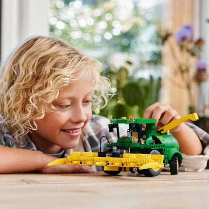LEGO Technic John Deere 9700 Forage Harvester, Tractor Toy for 9+ Year Old Boys and Girls, Kids Toy Farm Set, Vehicle Model Building Kit, Creative Introduction to Engineering and STEM 42168